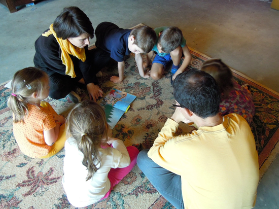 Les enfants échangent sur le thème de la différence